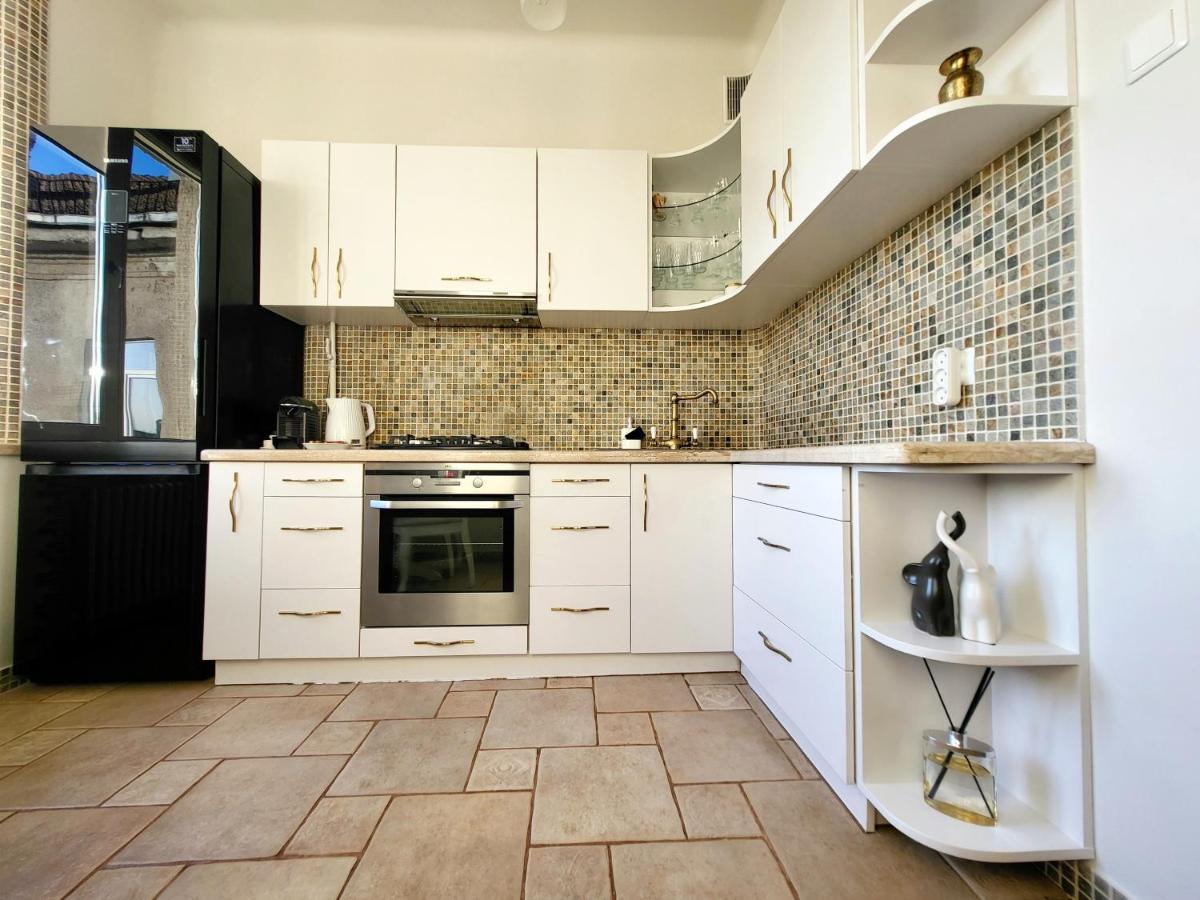 E. D. Angel Wing Apartment Šiauliai Buitenkant foto